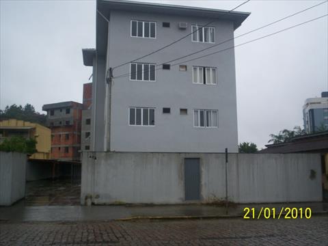 Apartamento para locacao no Bom Retiro em Joinville com 0m² por R$ 900,00