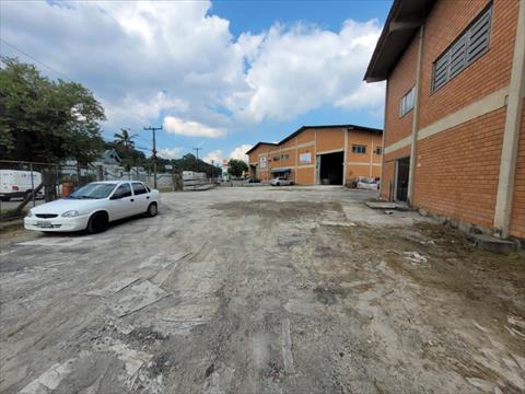 Barracão/galpão para locacao no Vila Nova em Joinville com 0m² por R$ 15.000,00