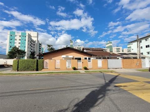 Casa Residencial para venda no Santo Antonio em Joinville com 490m² por R$ 1.400.000,00