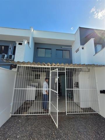 Casa Residencial para locacao no Jardim Iririu em Joinville com 0m² por R$ 2.500,00