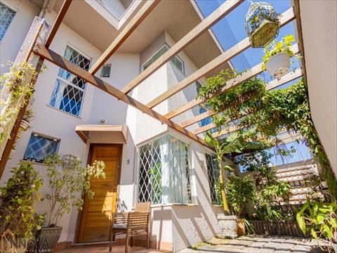 Sobrado para locacao no Boqueirao em Curitiba com 130m² por R$ 3.600,00