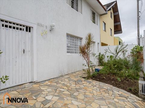 Casa Residencial para venda no Reboucas em Curitiba com 132m² por R$ 520.000,00