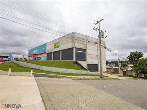 Loja para locacao no Osasco em Colombo com 700m² por R$ 10.000,00