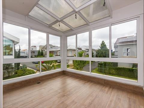 Casa em Condomínio para venda no Xaxim em Curitiba com 250m² por R$ 1.990.000,00