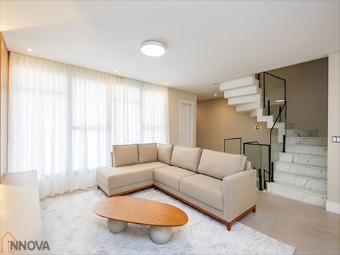 Casa em Condomínio para venda no Xaxim em Curitiba com 240m² por R$ 1.890.000,00