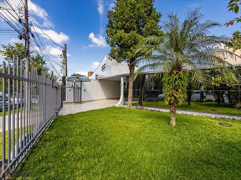 Casa Comercial para locacao no Ahu em Curitiba com 687m² por R$ 43.000,00