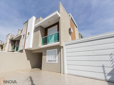 Sobrado para venda no Xaxim em Curitiba com 165m² por R$ 1.290.000,00