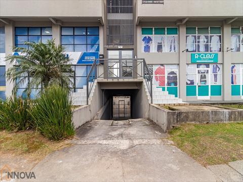 Kitnet para locacao no Sitio Cercado em Curitiba com 29m² por R$ 990,00