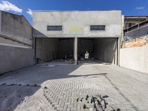 Barracão/galpão para locacao no Fazendinha em Curitiba com 200m² por R$ 10.000,00