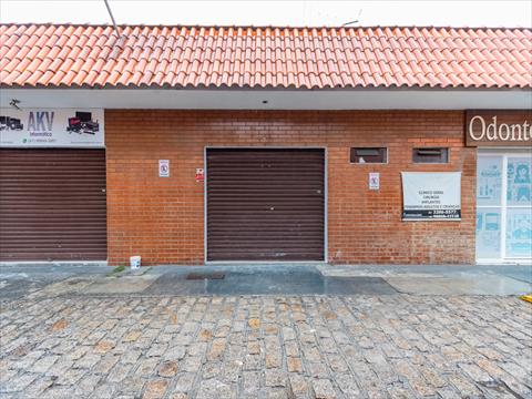 Loja para locacao no Alto Boqueirao em Curitiba com 32m² por R$ 1.500,00