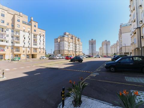 Apartamento para locacao no Xaxim em Curitiba com 67m² por R$ 1.900,00