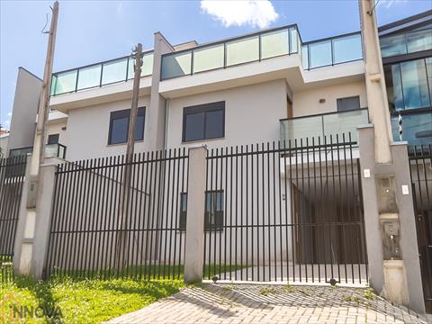 Sobrado para venda no Boqueirao em Curitiba com 152m² por R$ 650.000,00