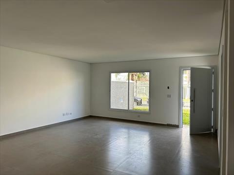 Sobrado para venda no Uberaba em Curitiba com 151m² por R$ 799.000,00