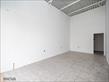 Loja para locacao no Sitio Cercado em Curitiba com 44m² por R$ 2.220,00