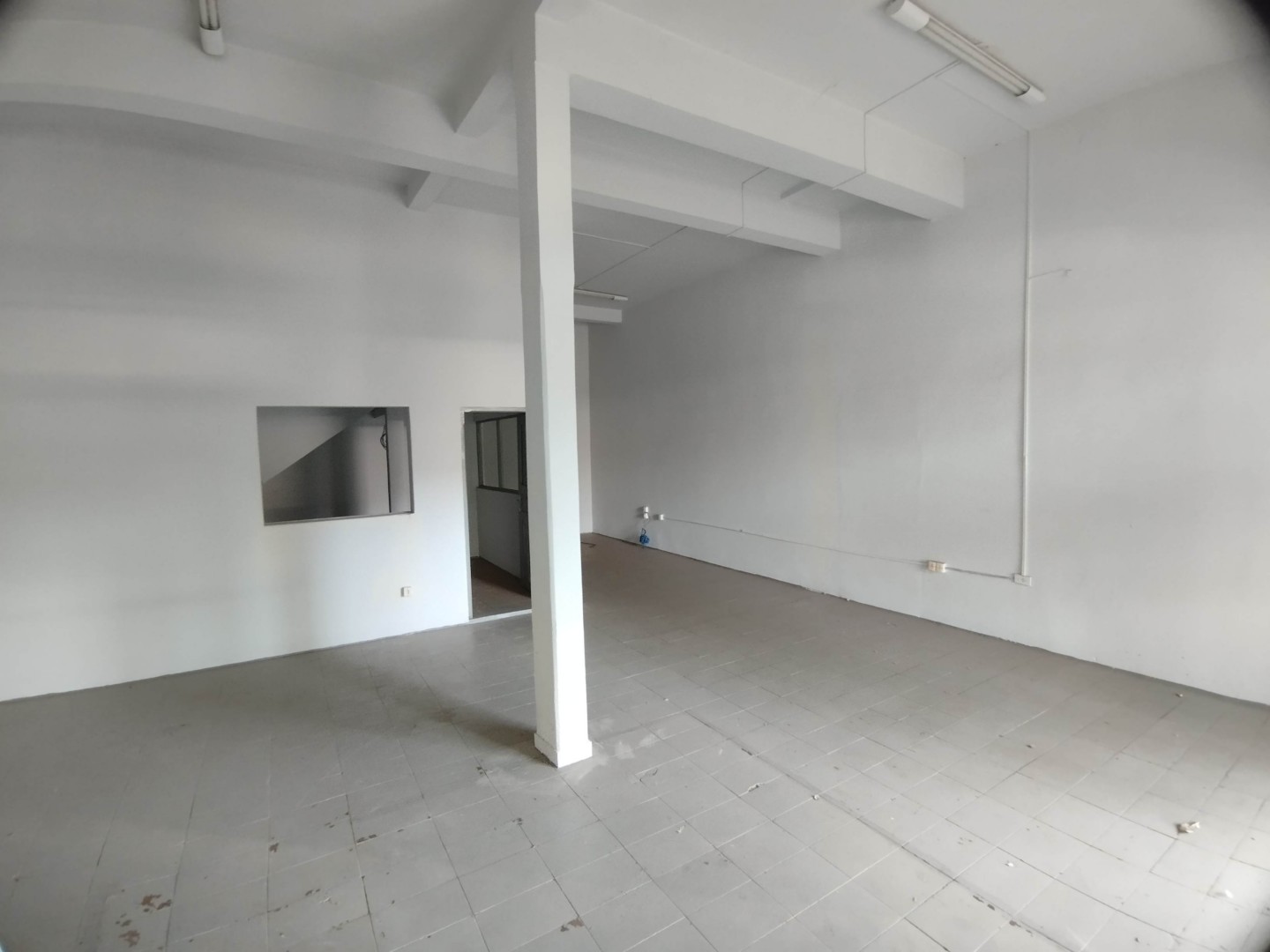 Sala Comercial para locacao no Zona I em Umuarama com 0m² por R$ 1.500,00