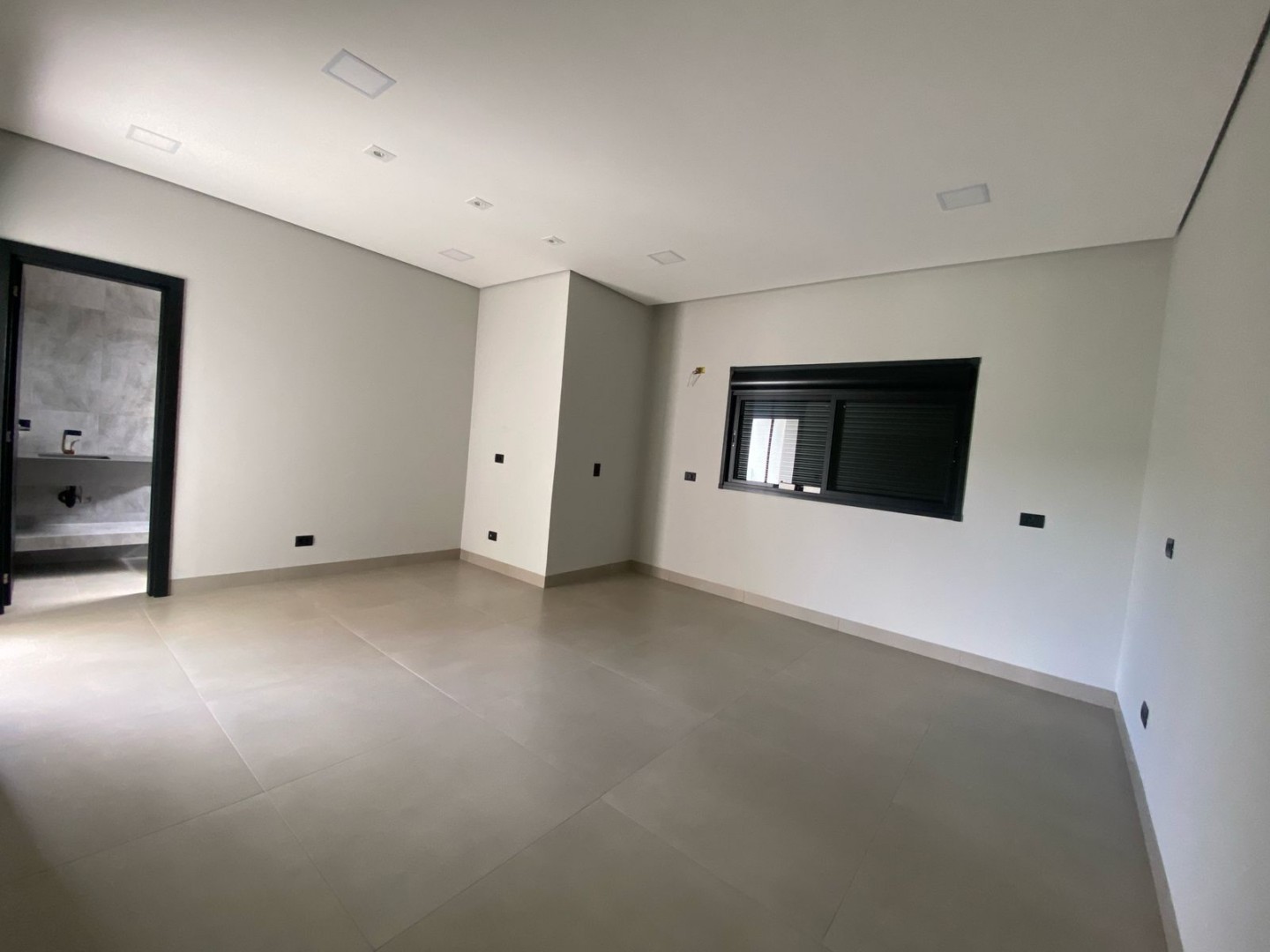Casa para venda no Paysage Essenza Condominio em Umuarama com 278,95m² por R$ 2.000.000,00