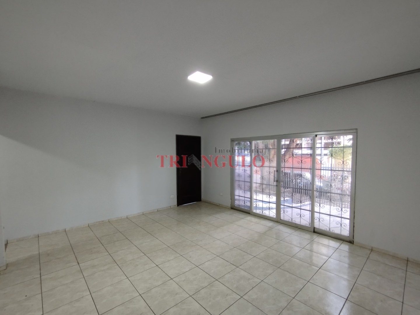 Casa Residencial para locacao no Zona I em Umuarama com 0m² por R$ 3.500,00