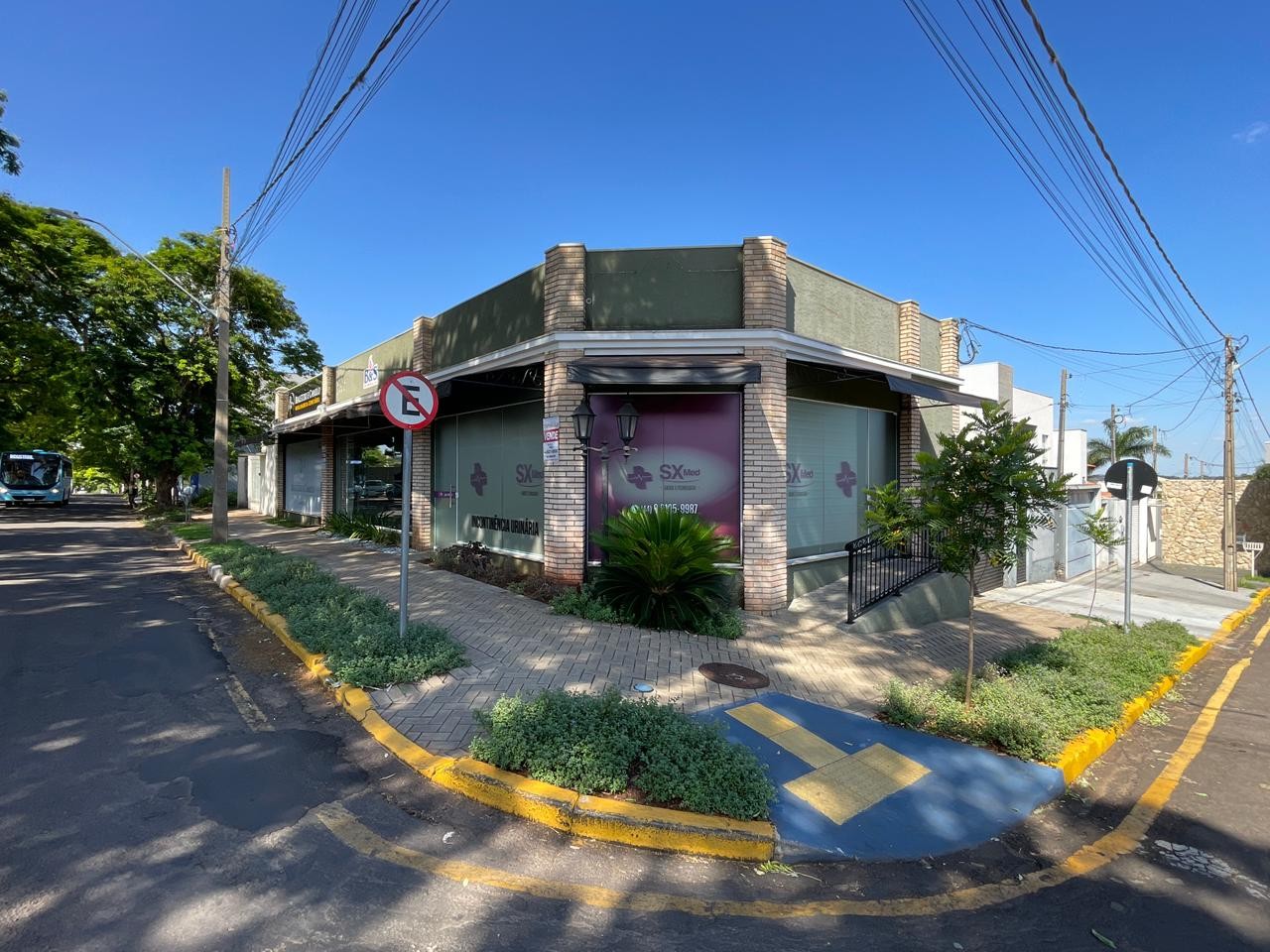 Sala Comercial para venda no Parque Cidade Jardim em Umuarama com 53,21m² por R$ 278.205,00