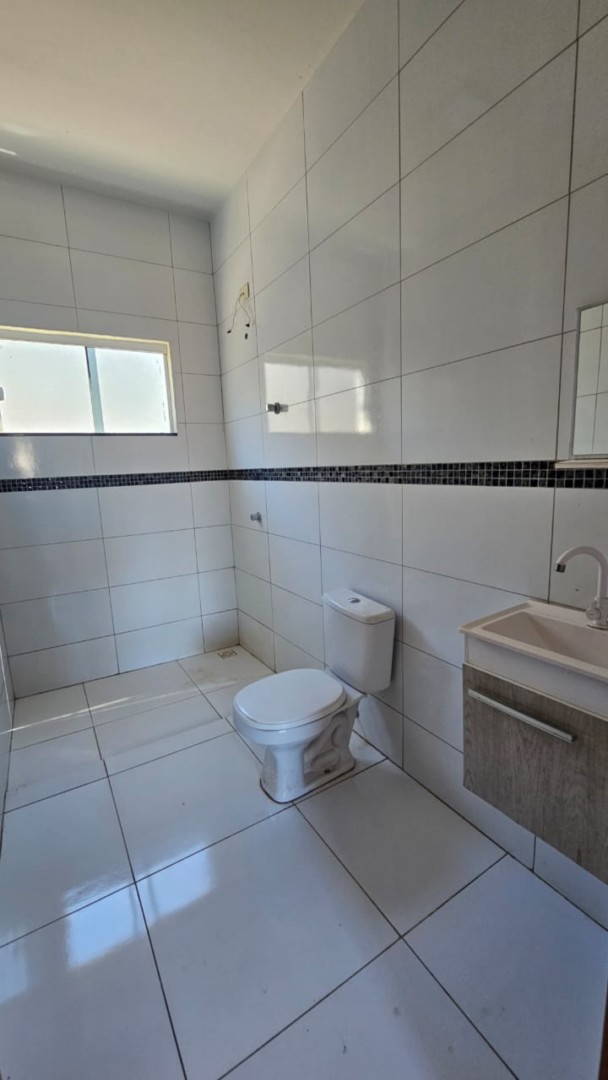 Casa para venda no Jardim Santa Cruz em Cruzeiro do Oeste com 245m² por R$ 270.000,00