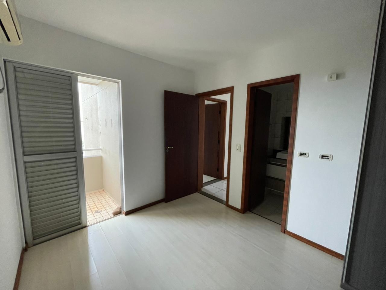 Apartamento para venda no Zona II em Umuarama com 97,54m² por R$ 300.000,00