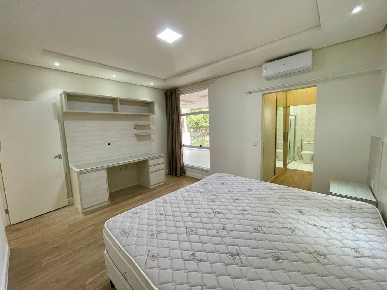 Casa para venda no Jardim Alphavile em Umuarama com 336m² por R$ 1.450.000,00