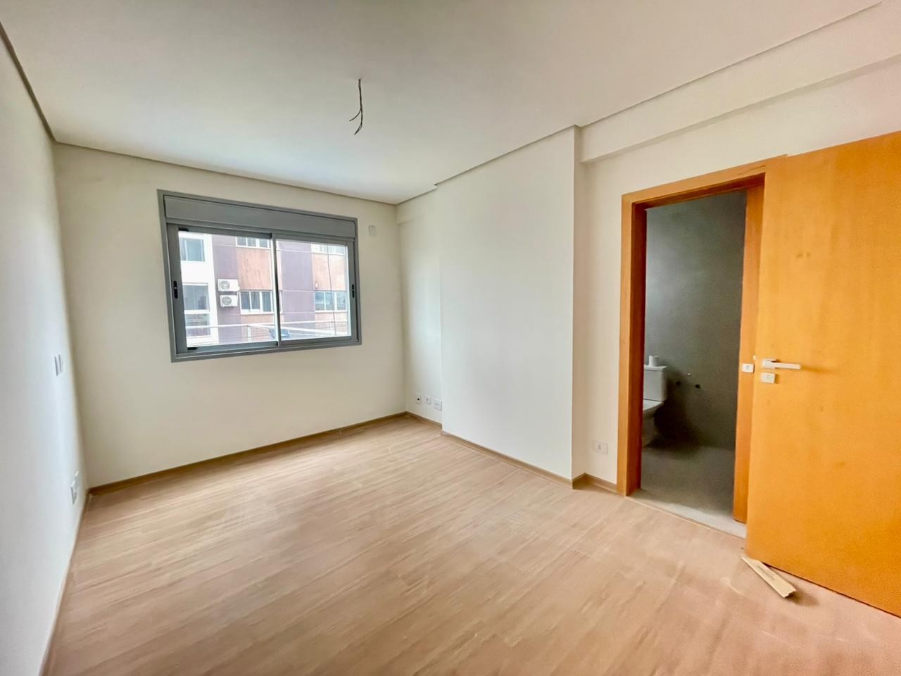 Apartamento para venda no Zona II em Umuarama com 288,73m² por R$ 1.800.000,00