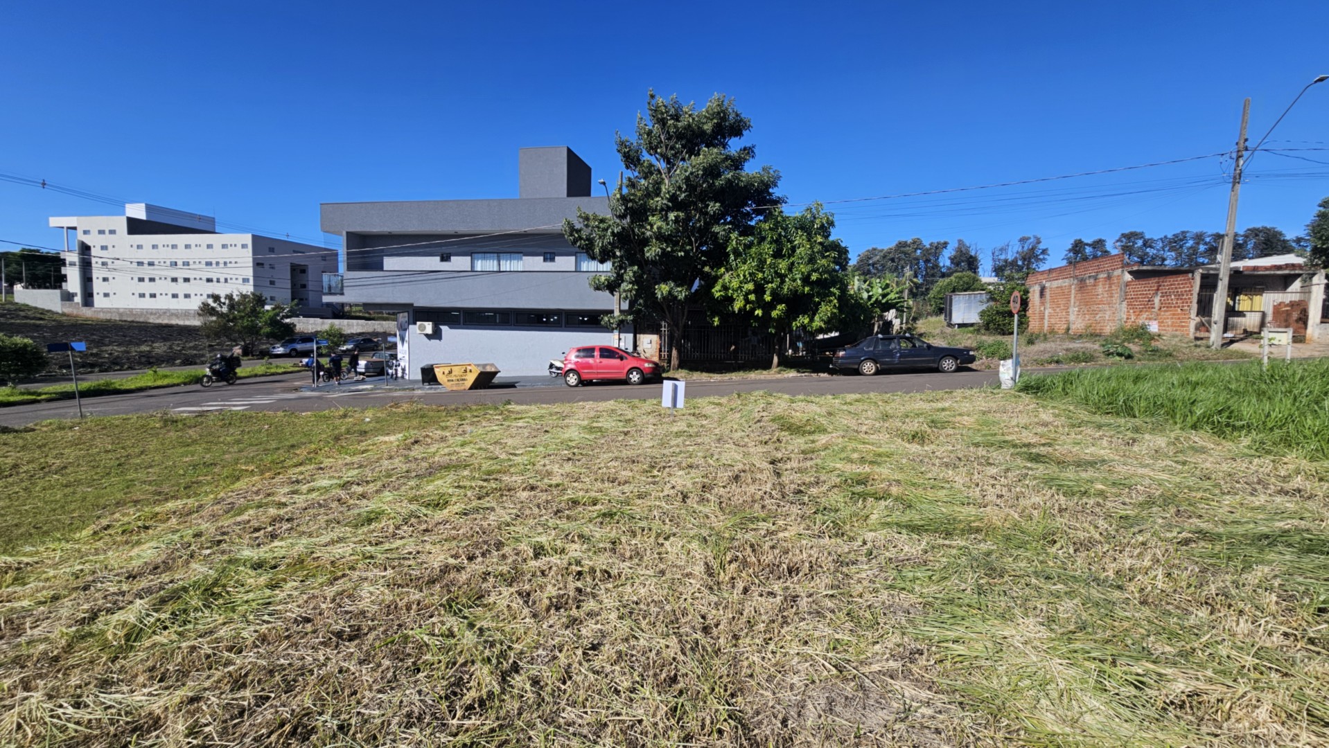 Terreno para venda no Jardim Aeroporto II em Umuarama com 204,98m² por R$ 65.000,00