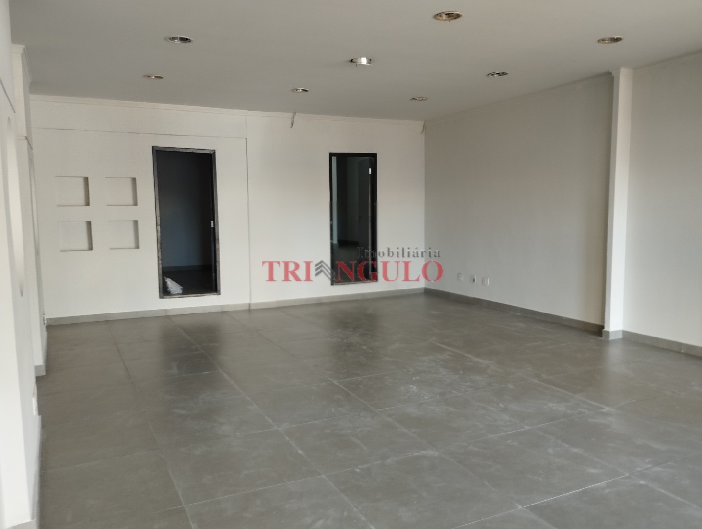 Sala Comercial para locacao no Zona I em Umuarama com 80m² por R$ 5.200,00
