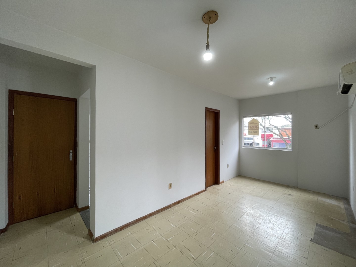 Apartamento para locacao no Zona III em Umuarama com 0m² por R$ 1.200,00