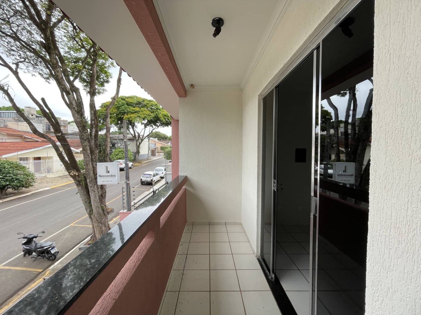 Casa Residencial para locacao no Zona III em Umuarama com 308m² por R$ 2.400,00