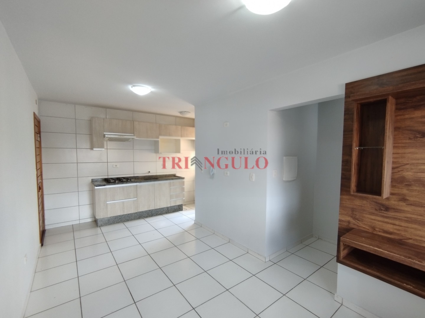 Apartamento para locacao no Jardim Sao Cristovao em Umuarama com 0m² por R$ 800,00
