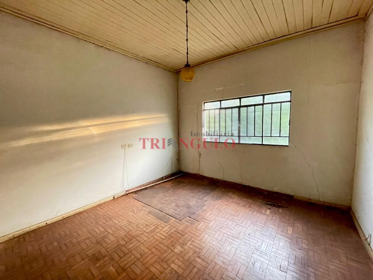 Casa para venda no Zona I em Umuarama com 543,7m² por R$ 900.000,00