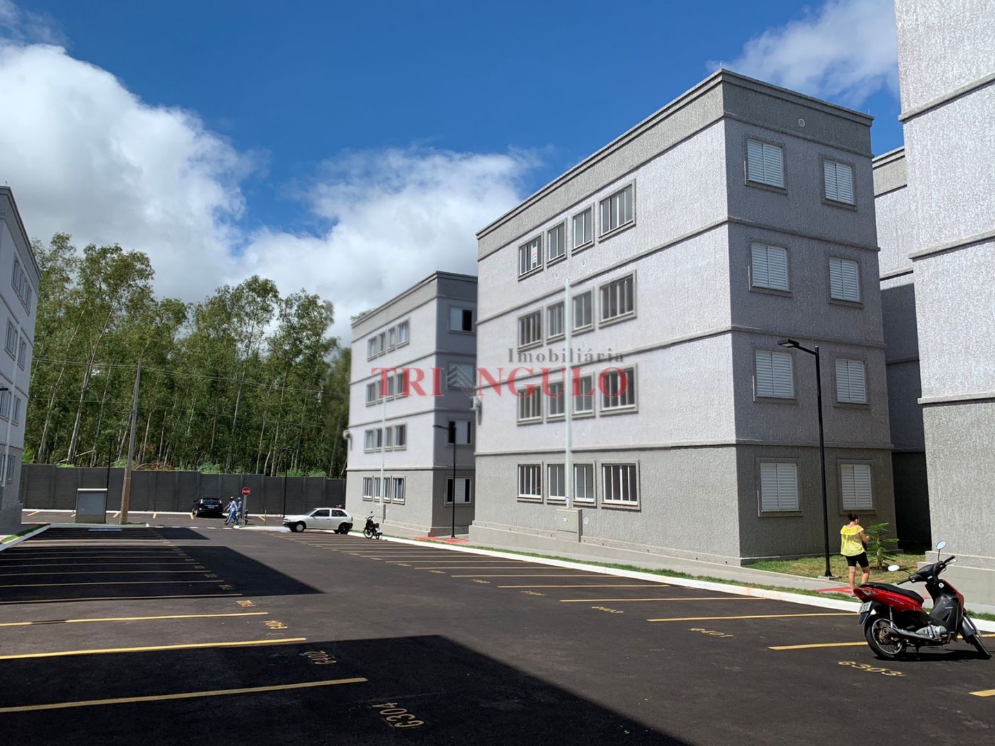 Apartamento para locacao no Zona V em Umuarama com 49,8m² por R$ 700,00