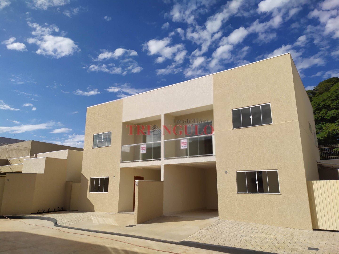 Sobrado para locacao no Zona VII em Umuarama com 100m² por R$ 1.600,00