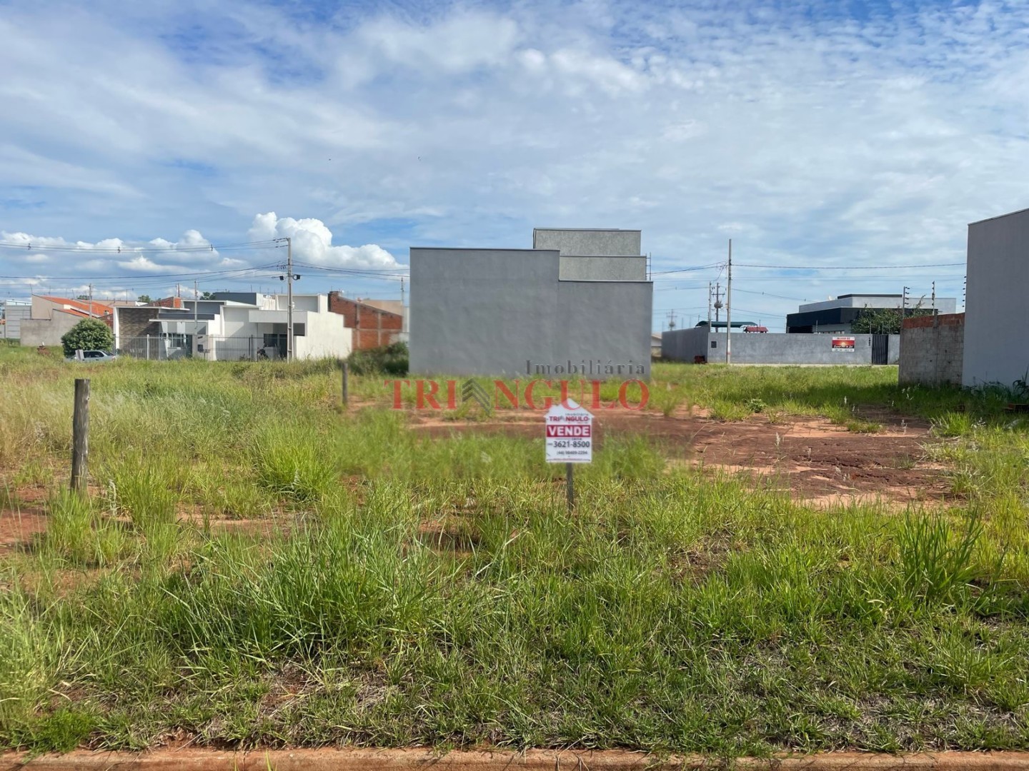 Terreno para venda no Santiago em Umuarama com 126m² por R$ 46.000,00