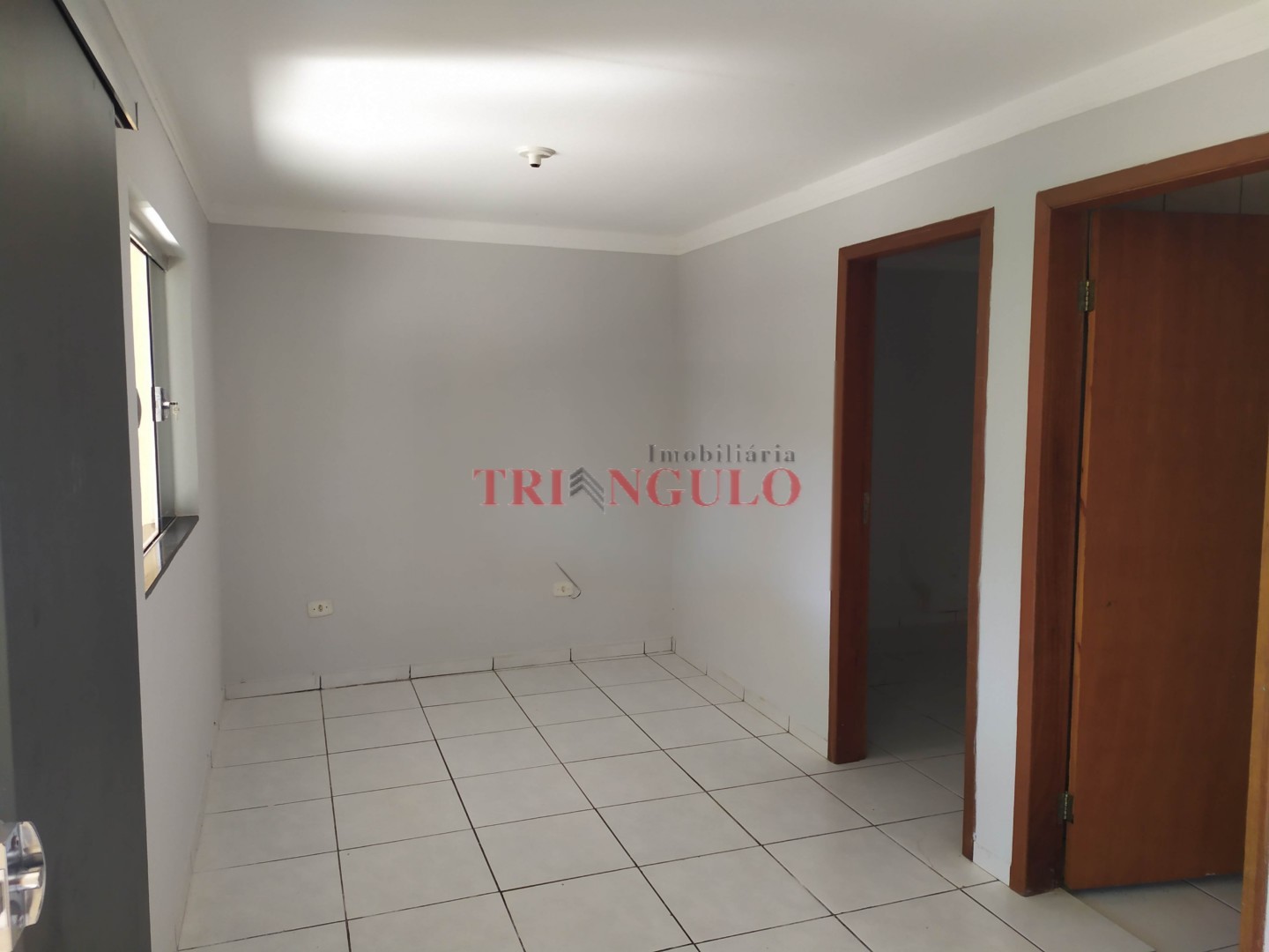 Casa Residencial para locacao no Conjunto Residencial Guarani em Umuarama com 0m² por R$ 750,00
