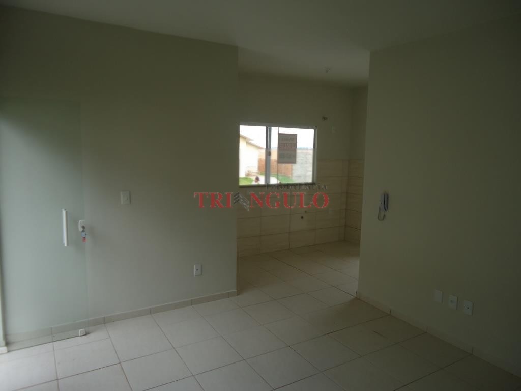 Casa Residencial para locacao no Zona VI em Umuarama com 0m² por R$ 900,00