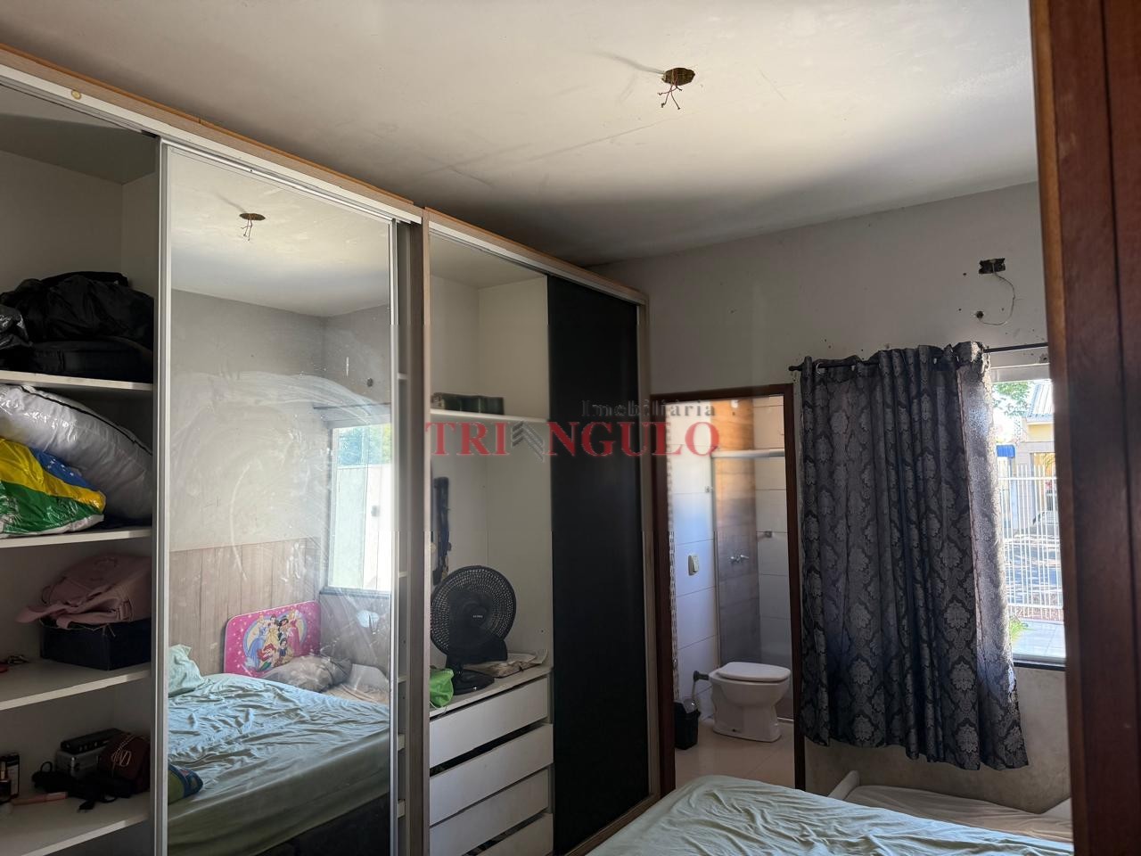 Casa para venda no Zona IV em Umuarama com 267,4m² por R$ 500.000,00