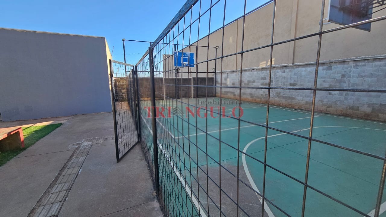 Apartamento para venda no Edificio Bela Vida em Umuarama com 52,32m² por R$ 150.000,00