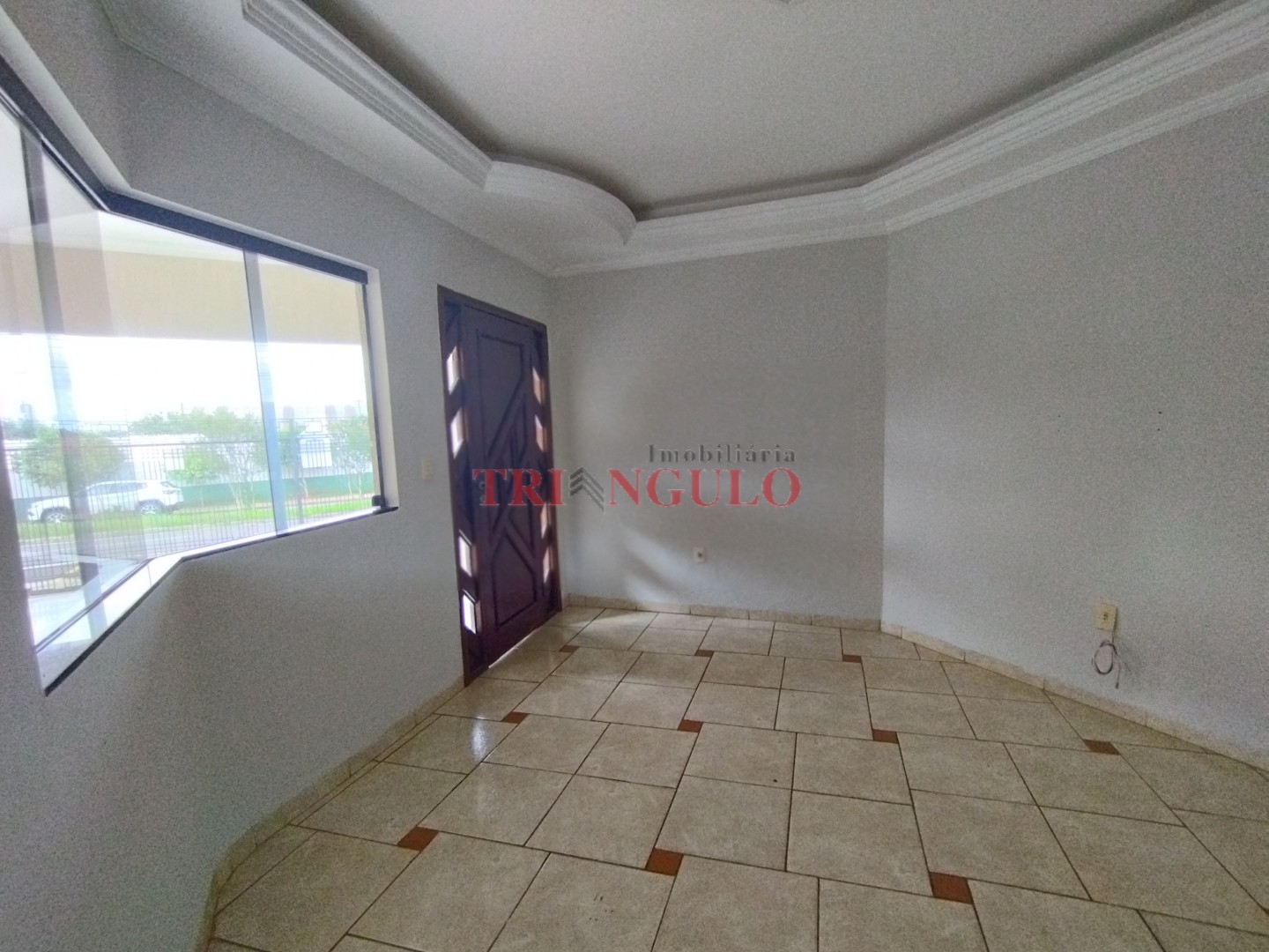 Casa Residencial para locacao no Parque San Remo I em Umuarama com 448m² por R$ 2.200,00