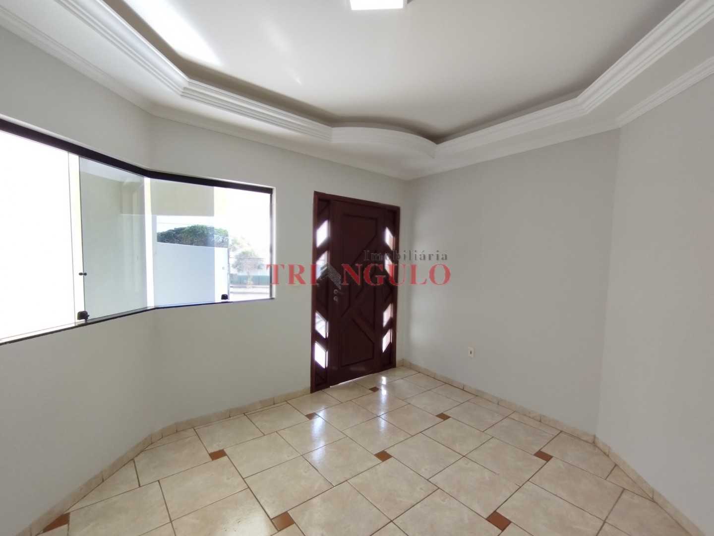 Casa Residencial para locacao no Parque San Remo I em Umuarama com 448m² por R$ 2.000,00