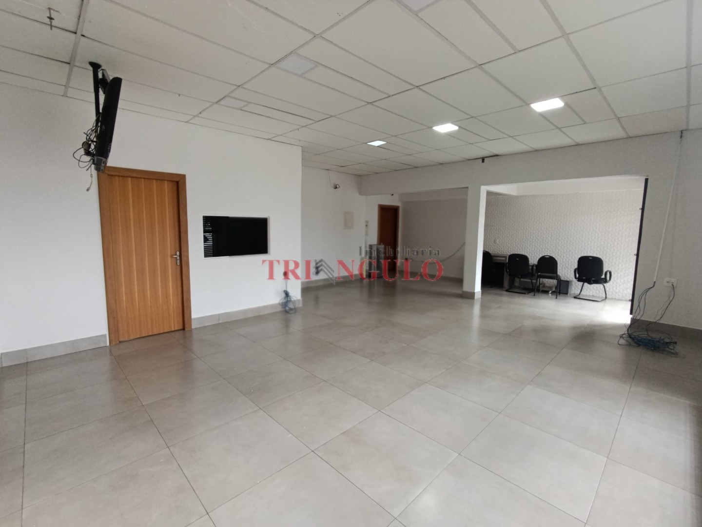 Sala Comercial para locacao no Zona I em Umuarama com 525m² por R$ 10.000,00