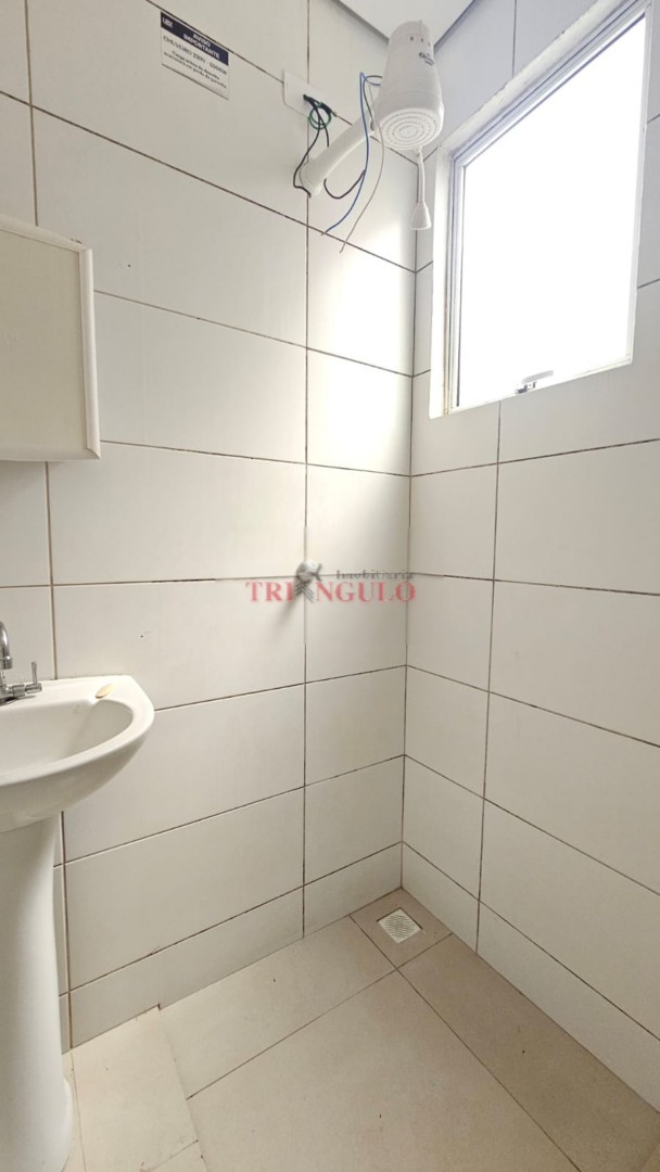 Apartamento para venda no Zona V em Umuarama com 55,59m² por R$ 170.000,00