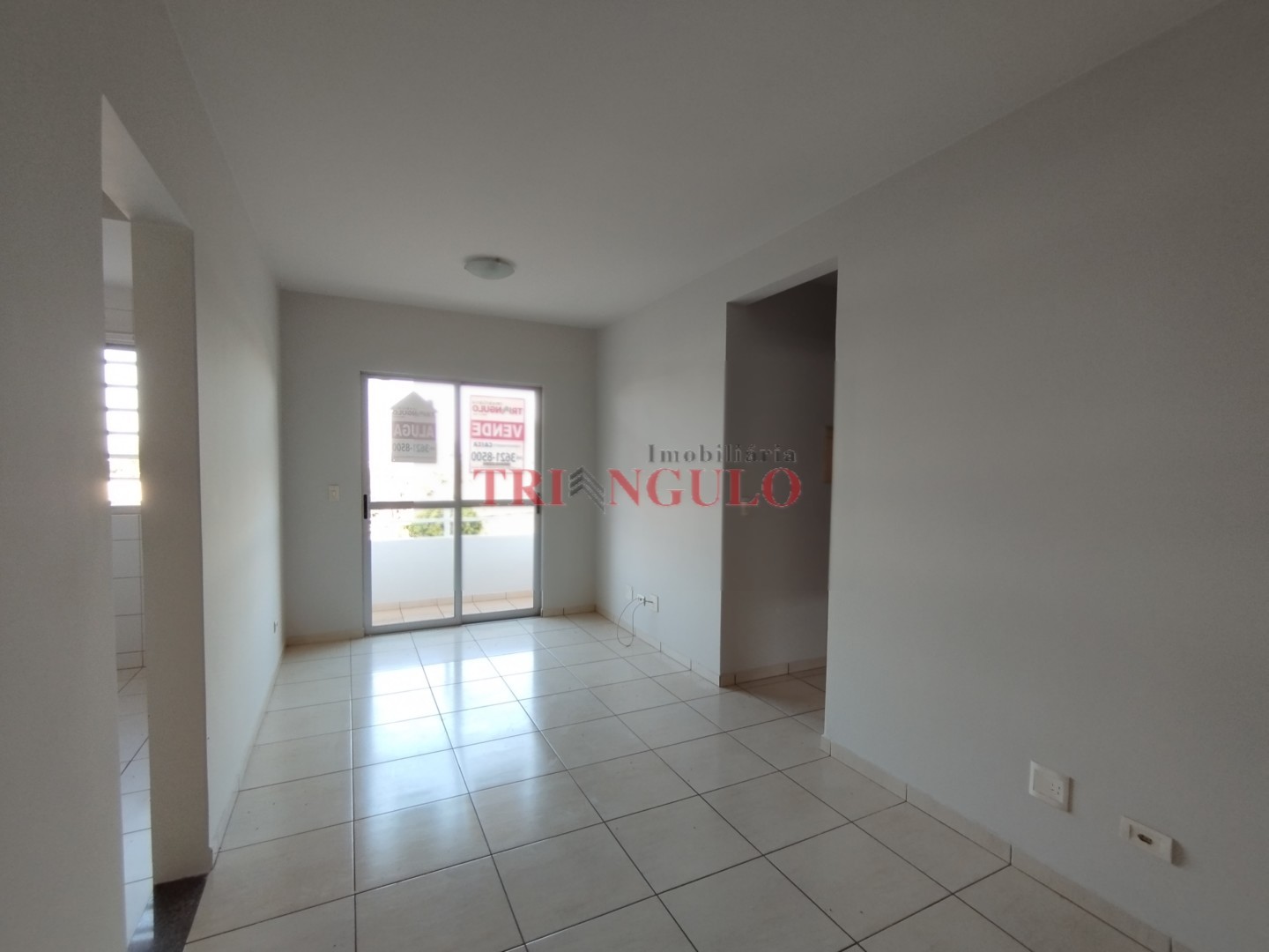 Apartamento para locacao no Zona 01 em Umuarama com 0m² por R$ 920,00