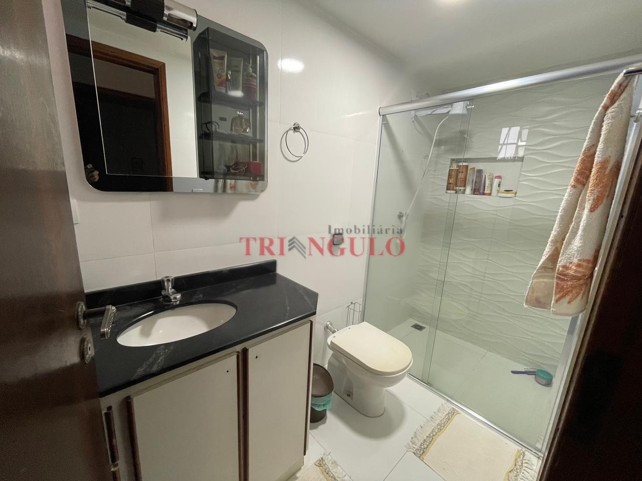 Sobrado para venda no Zona VII em Umuarama com 519,6m² por R$ 1.100.000,00