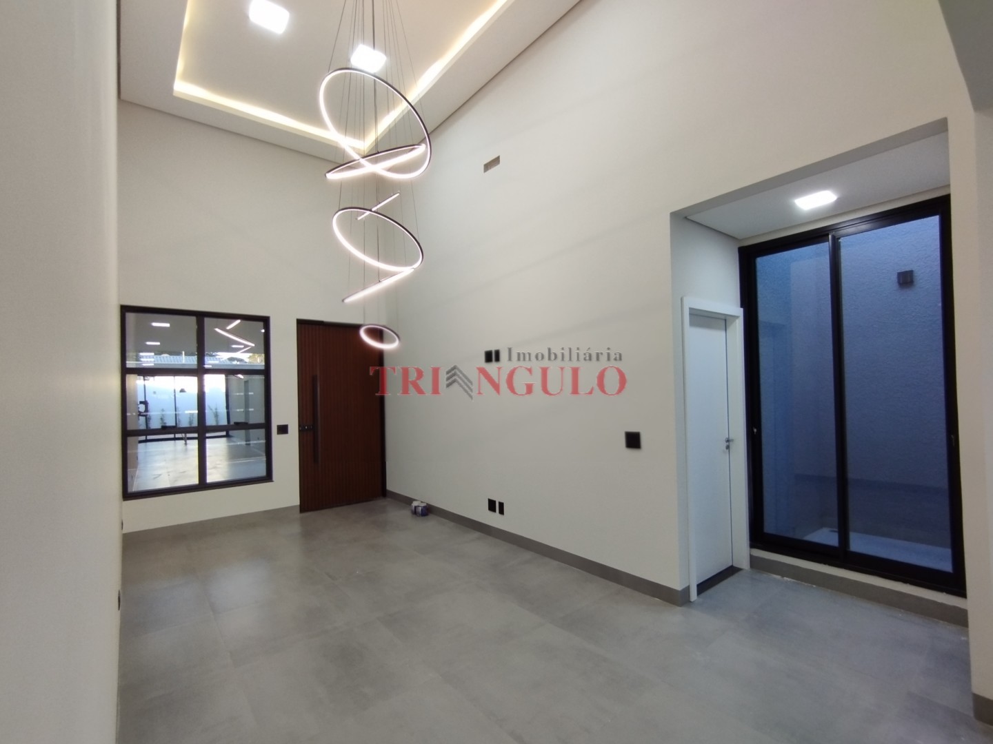 Casa Residencial para locacao no Zona III em Umuarama com 0m² por R$ 3.500,00