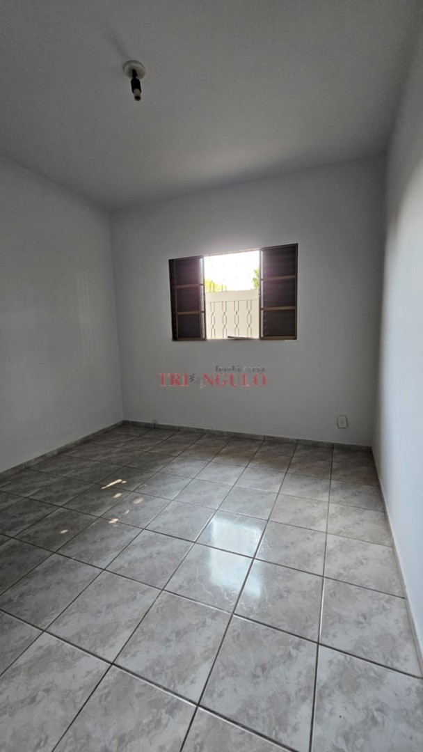 Casa para venda no Parque San Remo II em Umuarama com 180m² por R$ 300.000,00