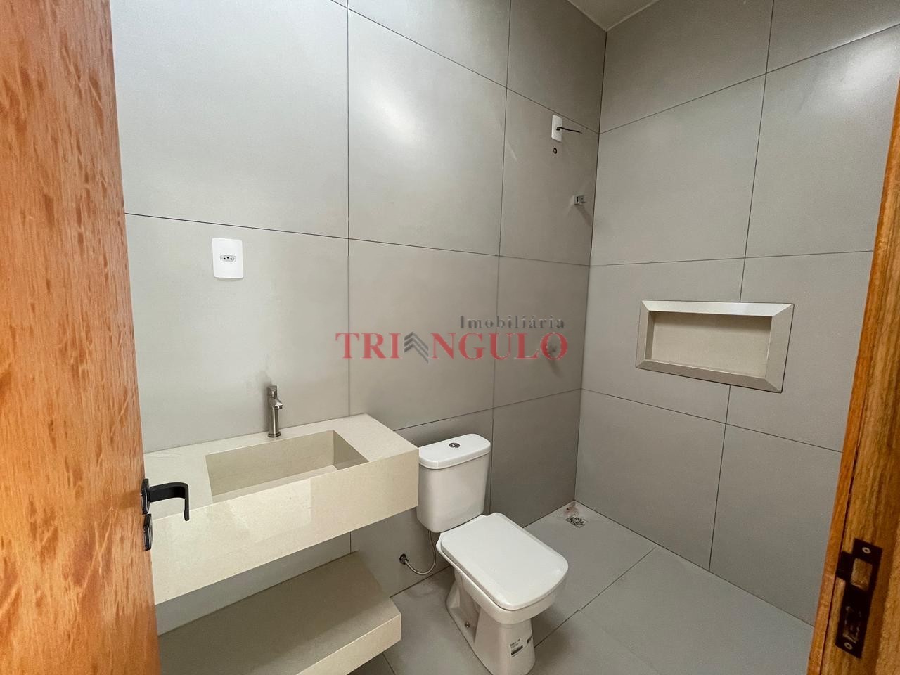 Casa para venda no Jardim Ibis em Umuarama com 126m² por R$ 240.000,00