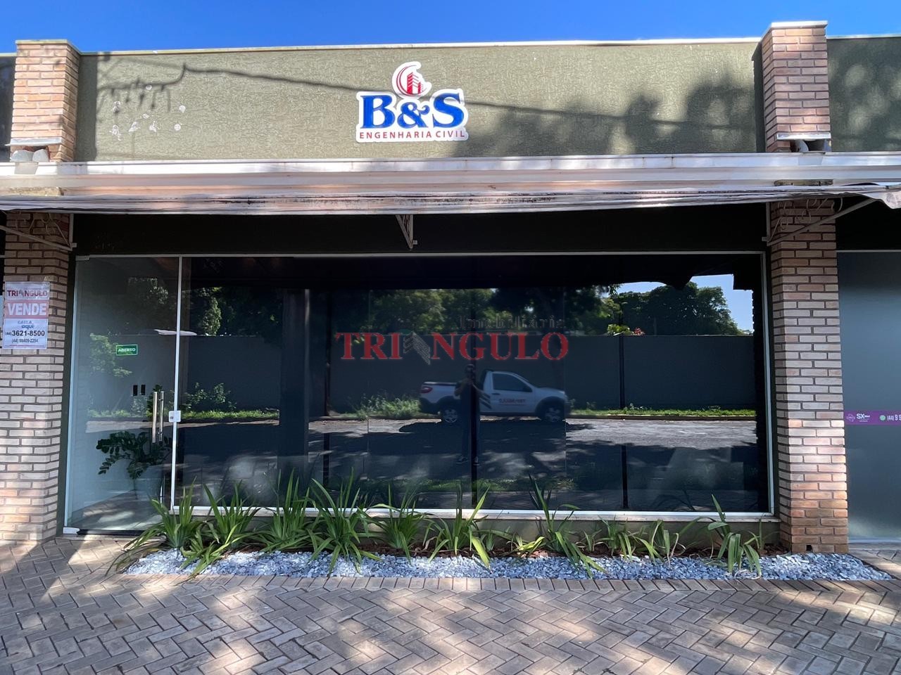 Sala Comercial para venda no Parque Cidade Jardim em Umuarama com 162,56m² por R$ 850.000,00