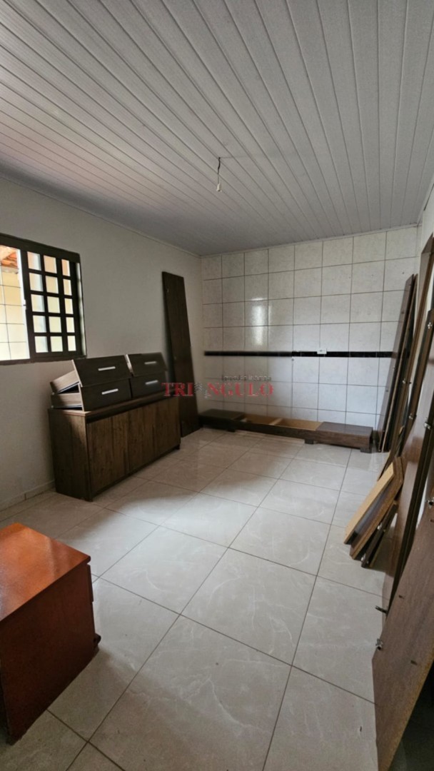 Casa para venda no Zona Armazem em Umuarama com 350m² por R$ 360.000,00